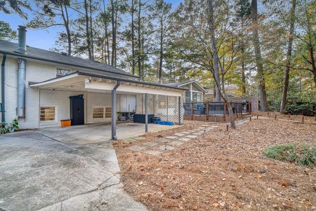 3860 Cardinal Drive, Tucker, GA 30084