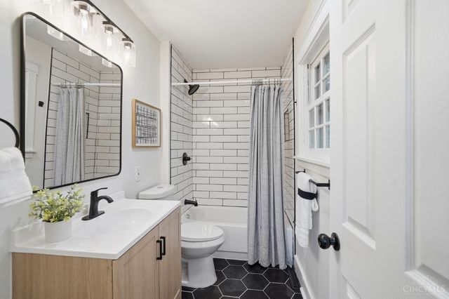 3645 Russell Avenue, Cincinnati, OH 45208