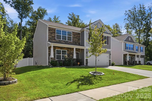 6204 Ellimar Field Lane, Charlotte, NC 28215