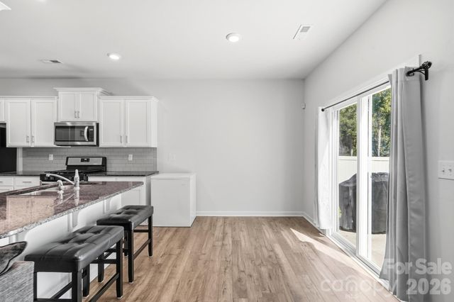 6204 Ellimar Field Lane, Charlotte, NC 28215