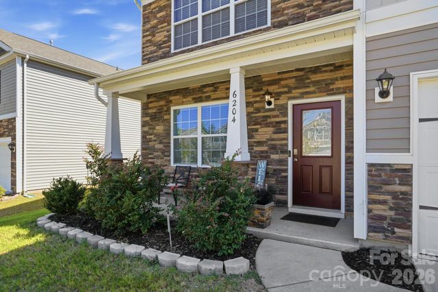 6204 Ellimar Field Lane, Charlotte, NC 28215