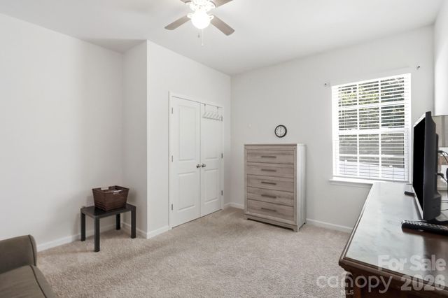 6204 Ellimar Field Lane, Charlotte, NC 28215