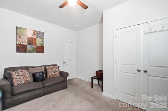 6204 Ellimar Field Lane, Charlotte, NC 28215
