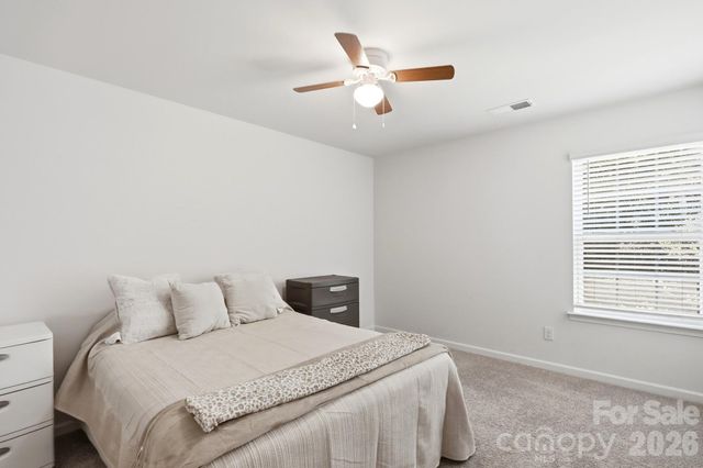 6204 Ellimar Field Lane, Charlotte, NC 28215