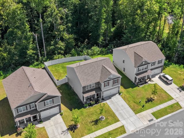 6204 Ellimar Field Lane, Charlotte, NC 28215