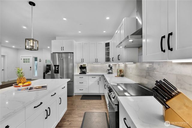 1792 Swamp Creek Lane, Bellingham, WA 98226