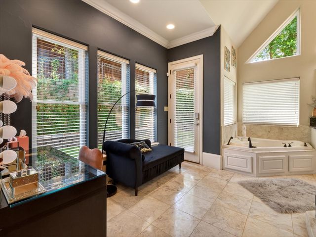 120 Hickory Ridge Drive, Highland Village, TX 75077