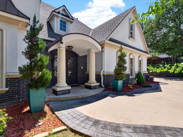 120 Hickory Ridge Drive, Highland Village, TX 75077