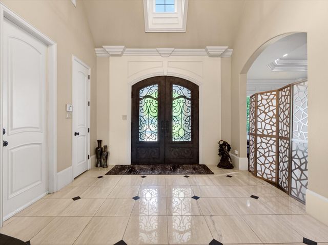 120 Hickory Ridge Drive, Highland Village, TX 75077
