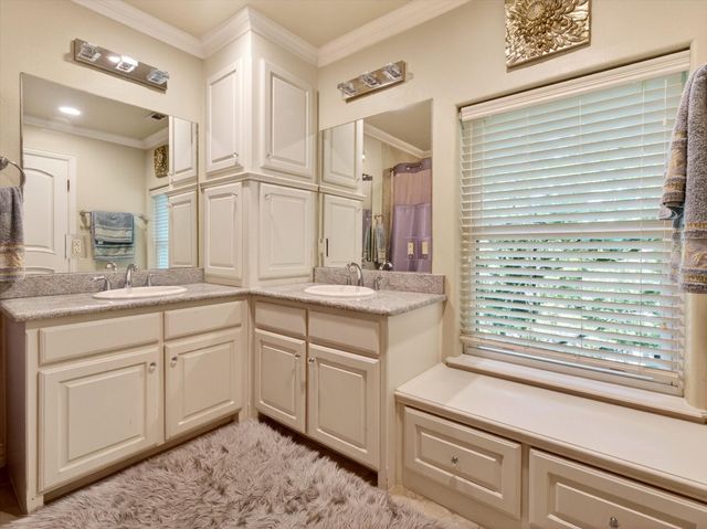 120 Hickory Ridge Drive, Highland Village, TX 75077