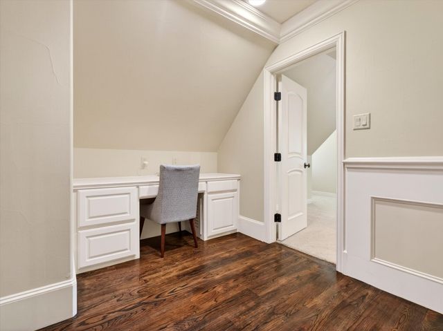 120 Hickory Ridge Drive, Highland Village, TX 75077