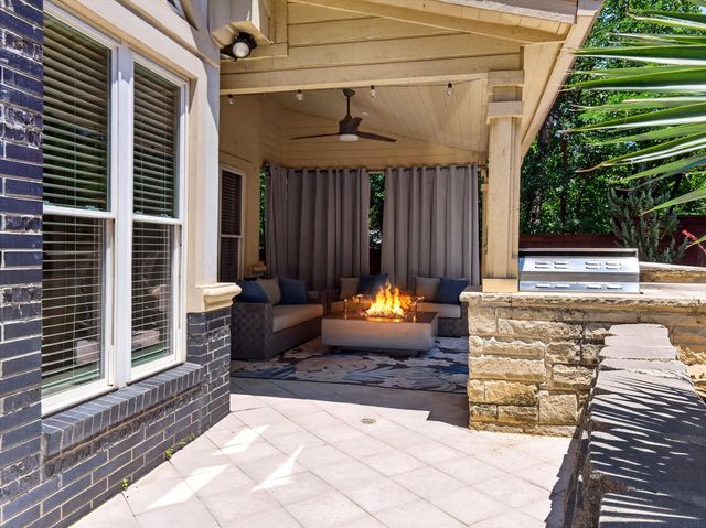 120 Hickory Ridge Drive, Highland Village, TX 75077