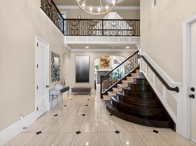 120 Hickory Ridge Drive, Highland Village, TX 75077