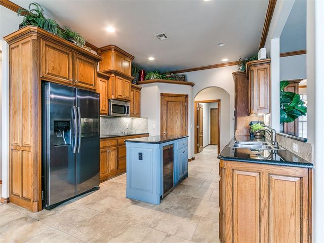 2612 Bishops Drive, Norman, OK 73072