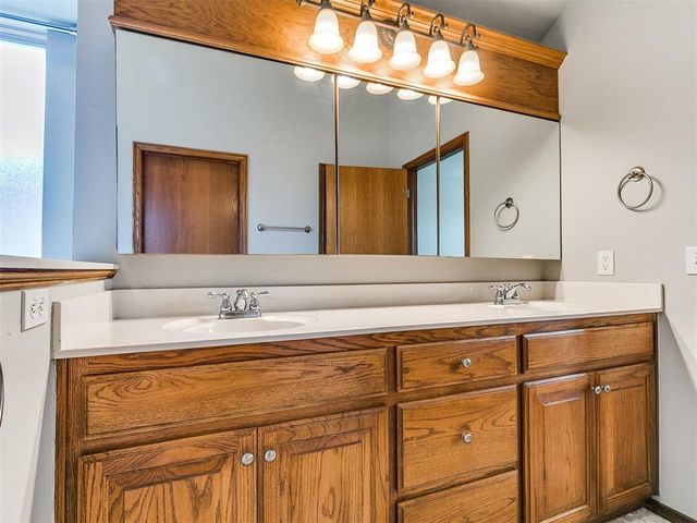 2612 Bishops Drive, Norman, OK 73072