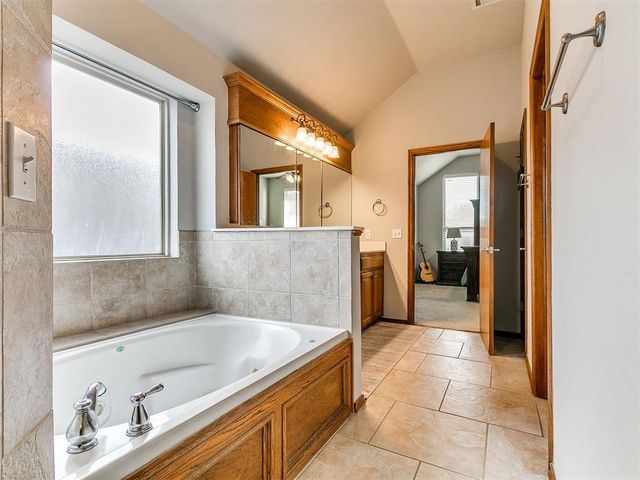 2612 Bishops Drive, Norman, OK 73072