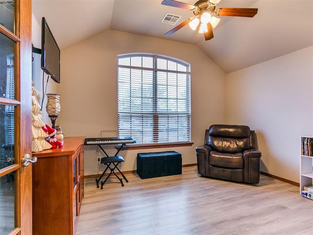 2612 Bishops Drive, Norman, OK 73072