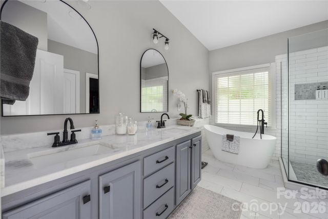 4034 Nicole Eileen Lane, Charlotte, NC 28216