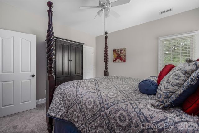 4034 Nicole Eileen Lane, Charlotte, NC 28216