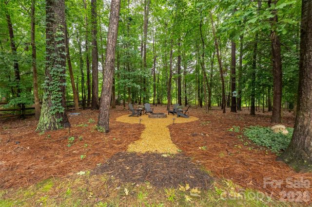 4034 Nicole Eileen Lane, Charlotte, NC 28216