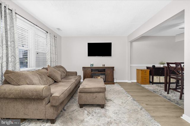 214 CHRISTOS CT, Glen Burnie, MD 21061