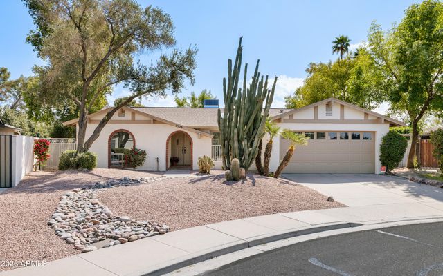 2713 W NIDO Avenue, Mesa, AZ 85202