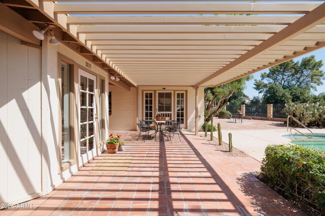 2713 W NIDO Avenue, Mesa, AZ 85202