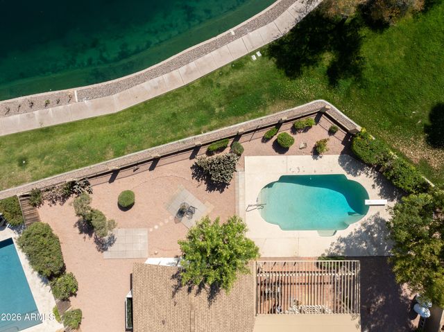 2713 W NIDO Avenue, Mesa, AZ 85202