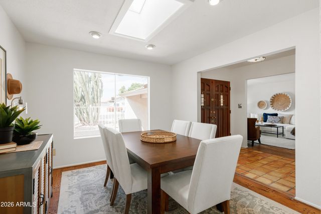 2713 W NIDO Avenue, Mesa, AZ 85202