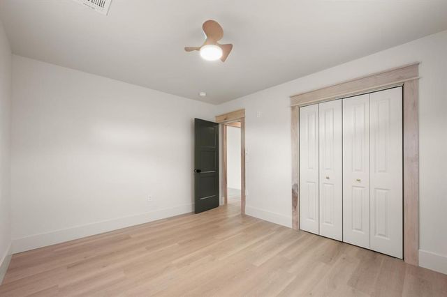2108 W Harrison Avenue, Guthrie, OK 73044