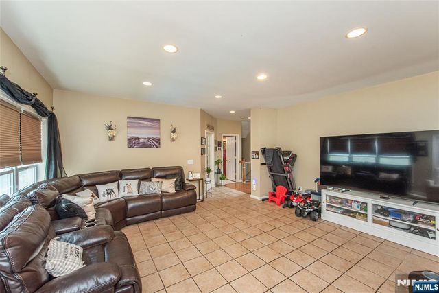 46 Decker Avenue, Butler Borough, NJ 07405