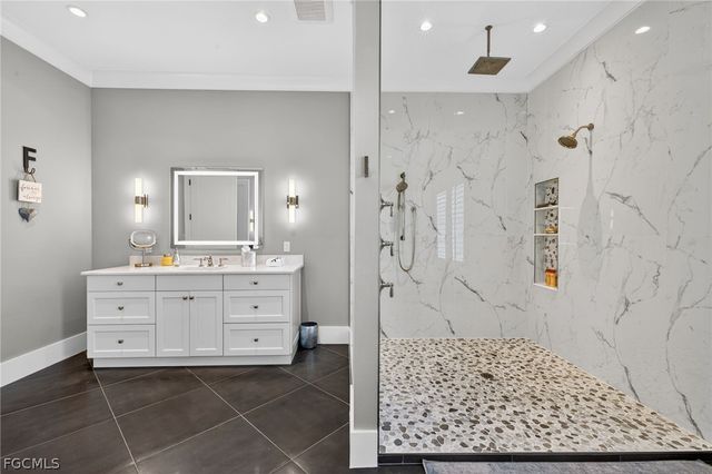 3354 Barra CIR, Sanibel, FL 33957