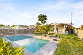 218 SE 2nd St, Dania Beach, FL 33004