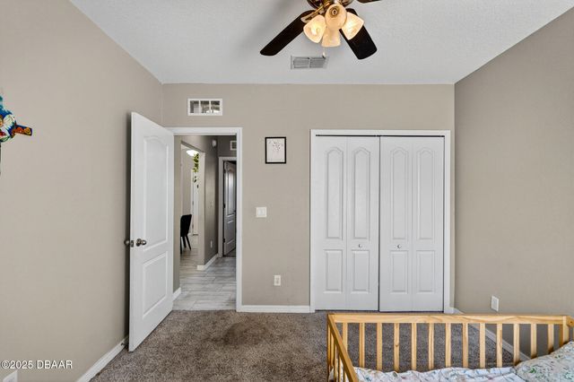 5345 Oak Breeze Avenue, Port Orange, FL 32128