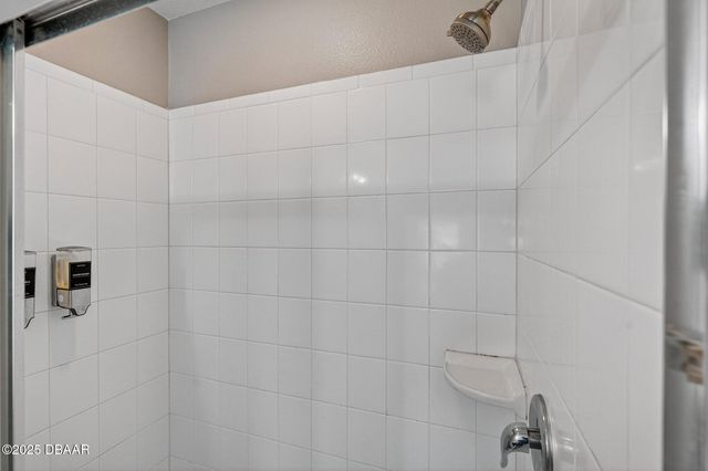 5345 Oak Breeze Avenue, Port Orange, FL 32128