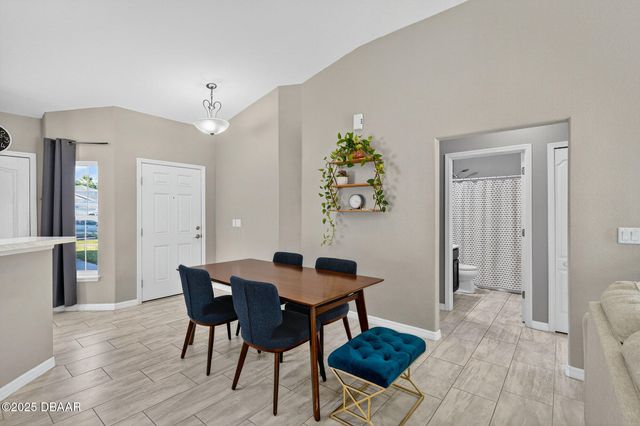 5345 Oak Breeze Avenue, Port Orange, FL 32128