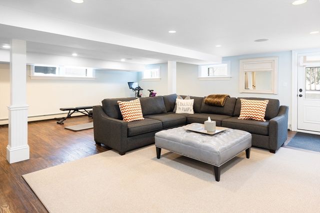 73 Washington Park, Newton, MA 02460