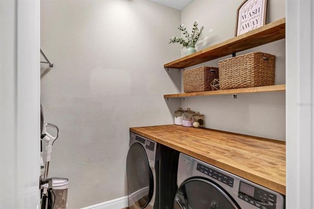 1307 THORNBURY DRIVE, Parrish, FL 34219