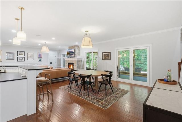1116 Moonlight Drive, Altoona, WI 54720