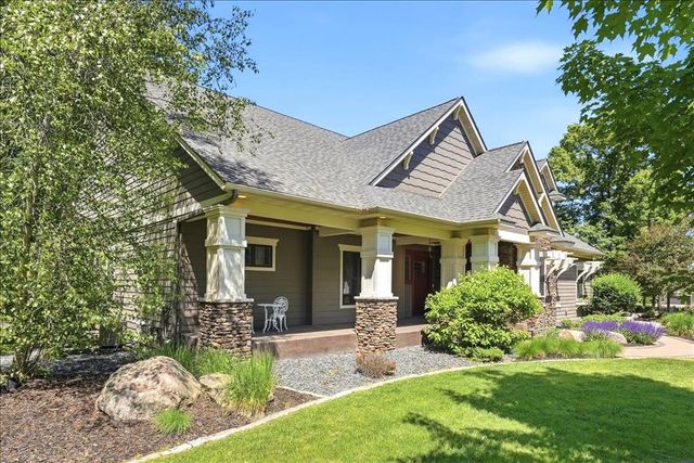 1116 Moonlight Drive, Altoona, WI 54720
