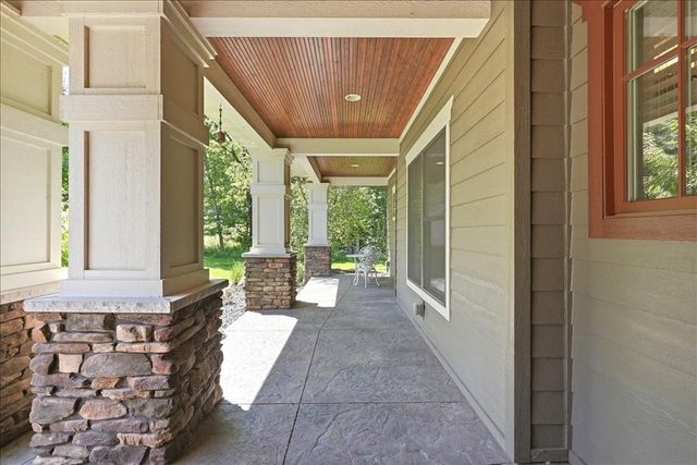 1116 Moonlight Drive, Altoona, WI 54720