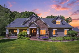 1116 Moonlight Drive, Altoona, WI 54720