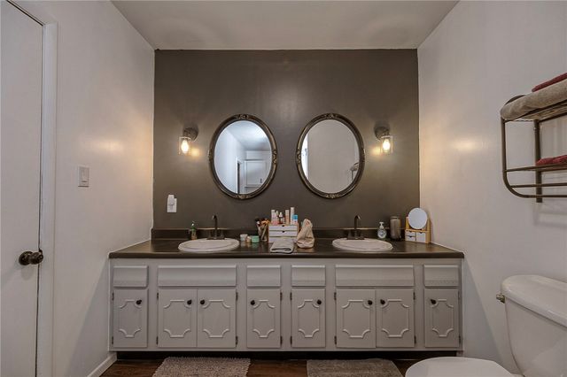 751 Naylor St, Greenfield, PA 15207