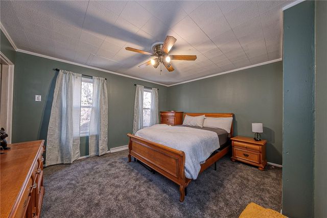 751 Naylor St, Greenfield, PA 15207