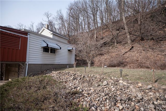 751 Naylor St, Greenfield, PA 15207