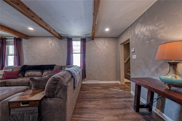 751 Naylor St, Greenfield, PA 15207