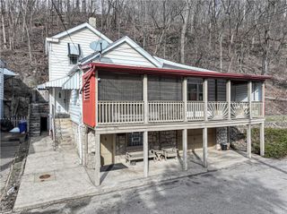 751 Naylor St, Greenfield, PA 15207