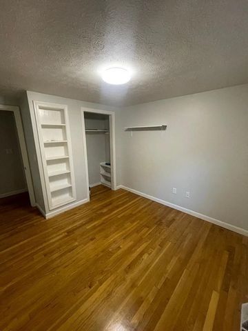 952 Head Of Bay Rd, Plymouth, MA 02360