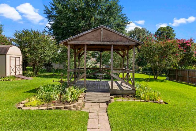 514 Hampshire St, Longview, TX 75605