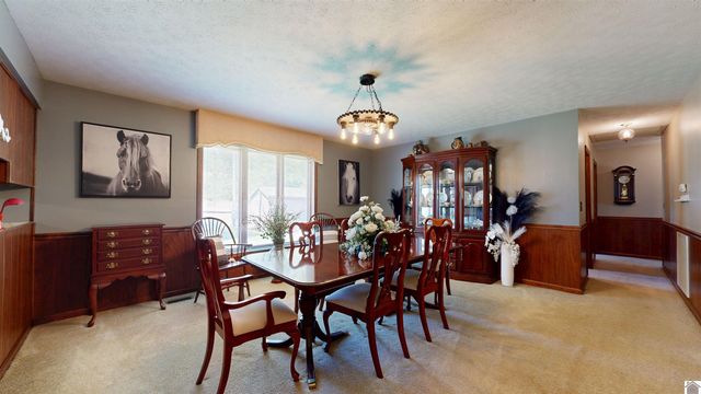 2391 E US 60, Marion, KY 42064